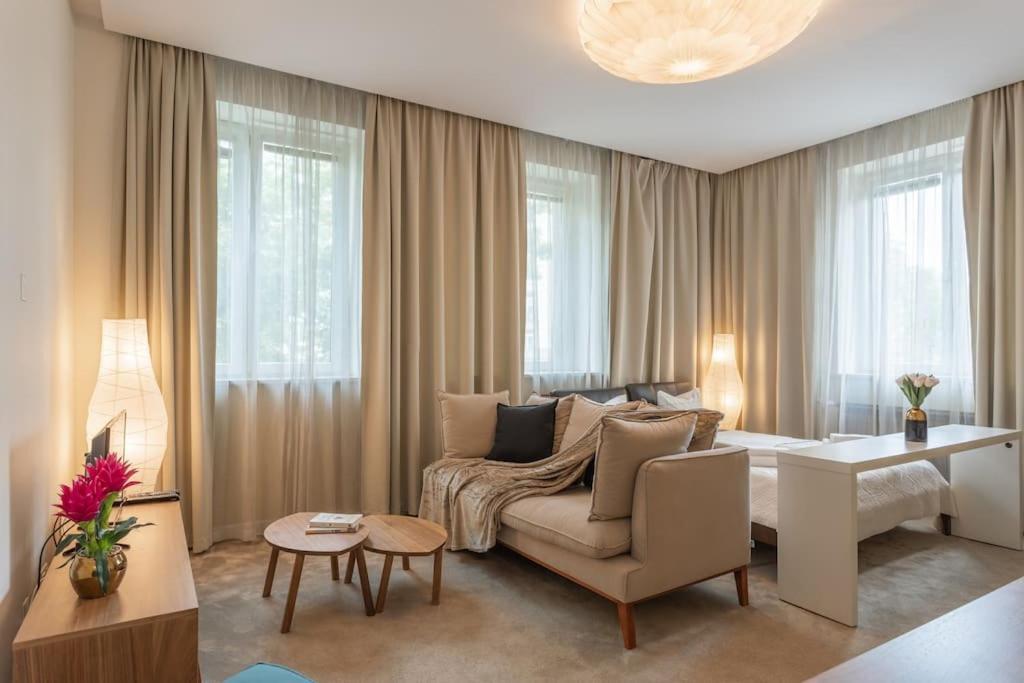 Close-Urban Chic - City Center - Studio Apartment - Plac Konstytucji Варшава Экстерьер фото
